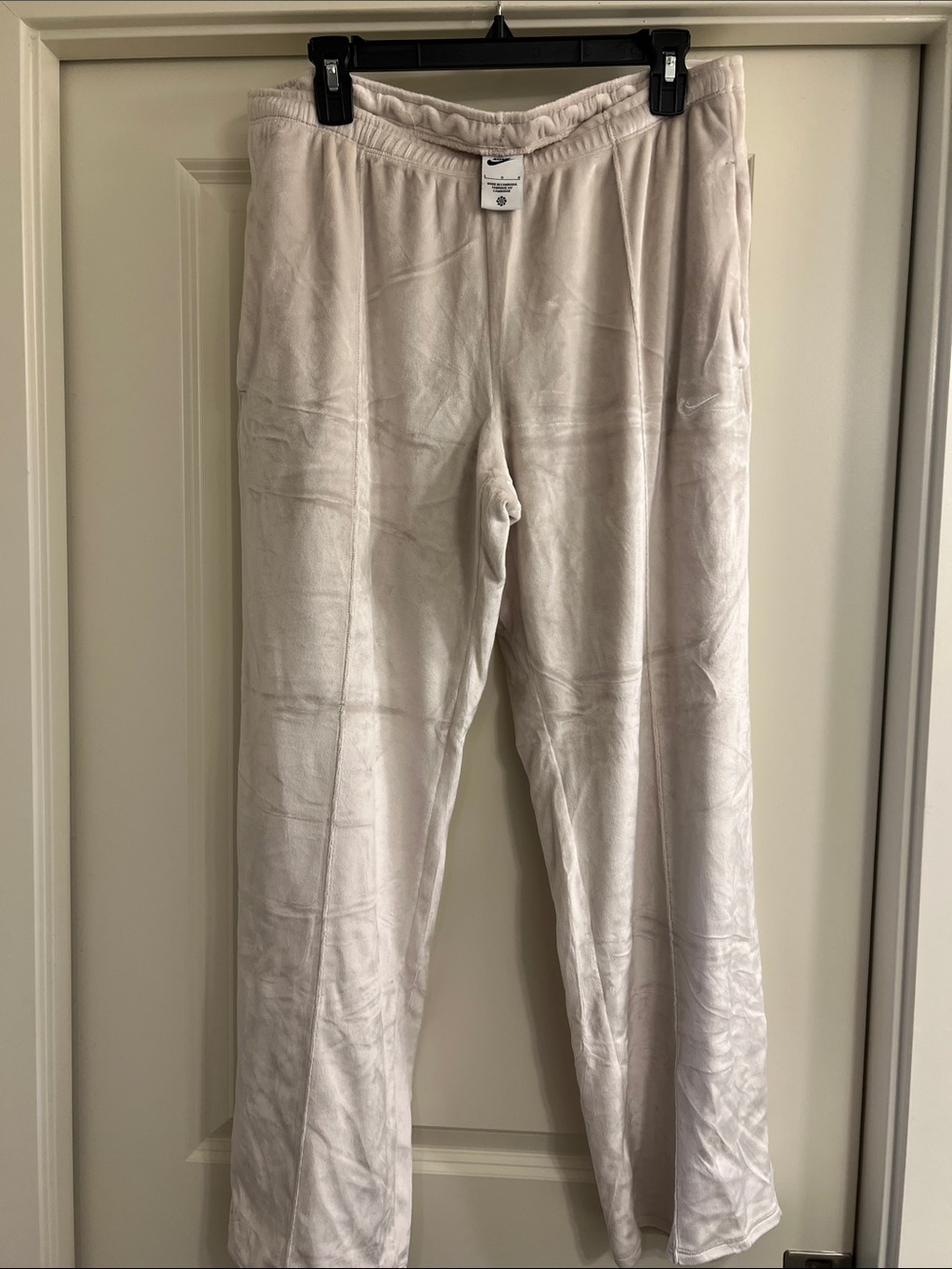 Nike Women's Cream Plush Lounge Pants